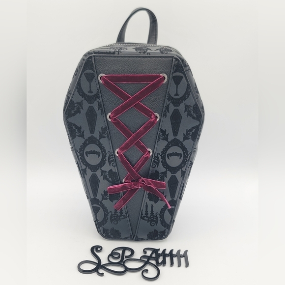 Hot Topic Handbags - Interview With The Vampire Coffin Backpack NEW #1615